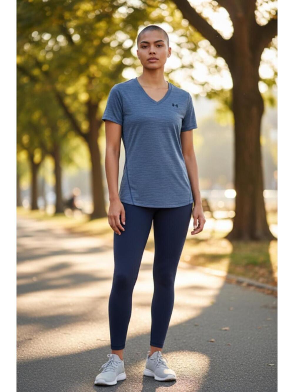 UNDER ARMOUR Womans Heat Gear Tech V-Neck
